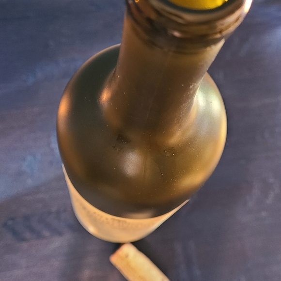 19 Crimes Wine Bottle Empty For Crafts - Picture 4 of 6